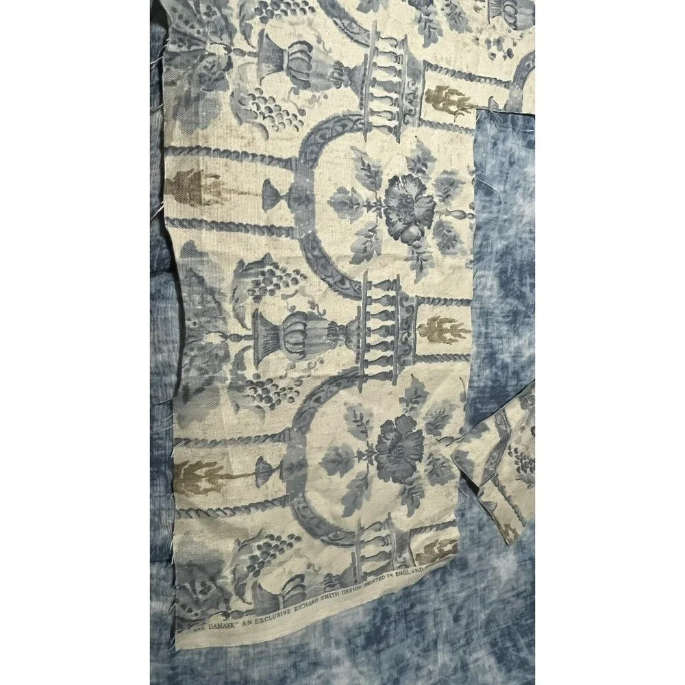 Lee Jofa, Rye Damask an Exclusive Richard Smith Design Fabric Remnant England